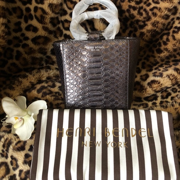 🔥BLACK FRIDAY SALE💥 🌹New Henri Bendel Marquis Snake Embossed Tote - Picture 1 of 10